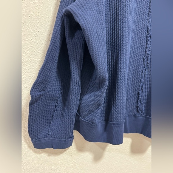 We The Free Ricky Waffle Thermal Oversized  V-neck Size Large Eclipse NWOT - Picture 5 of 9